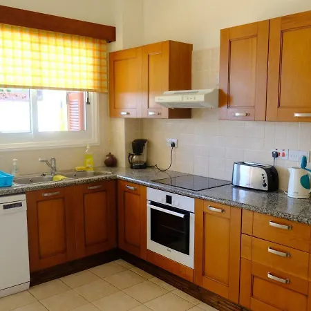 Villa On The First Line Peyia